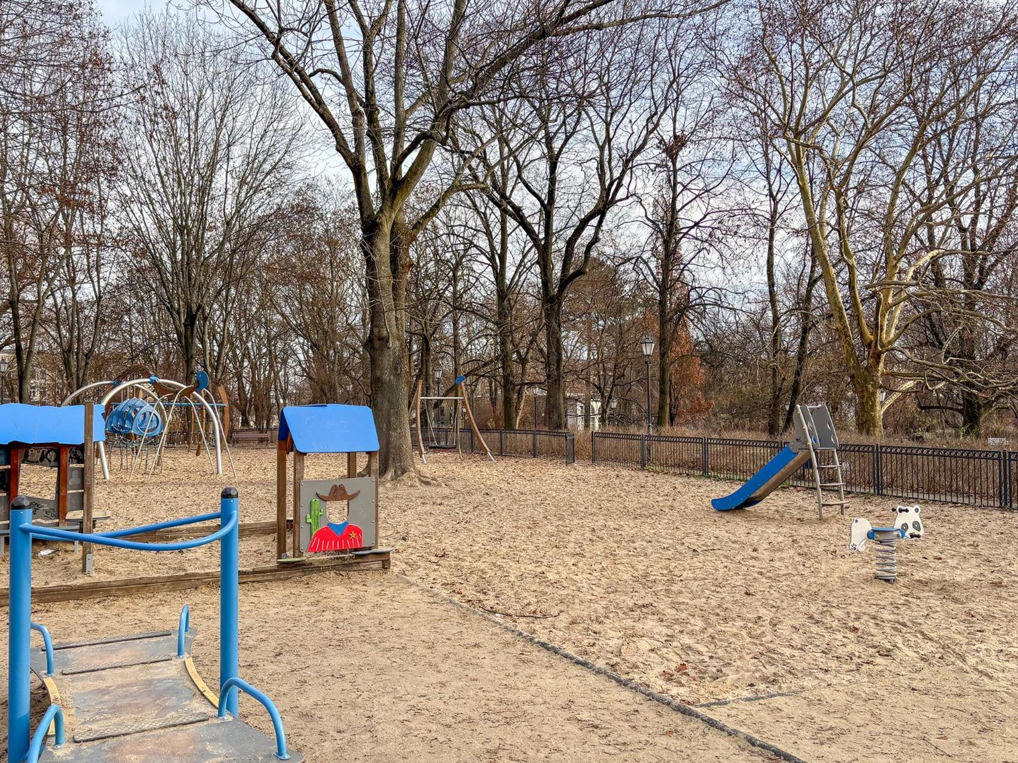 Park Zen, Taras I Widok Na Park